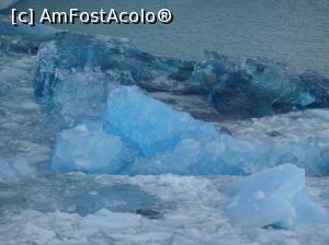 [P34] ghețarul Perito Moreno » foto by robert
 - 
<span class="allrVoted glyphicon glyphicon-heart hidden" id="av1023338"></span>
<a class="m-l-10 hidden" id="sv1023338" onclick="voting_Foto_DelVot(,1023338,1650)" role="button">șterge vot <span class="glyphicon glyphicon-remove"></span></a>
<a id="v91023338" class=" c-red"  onclick="voting_Foto_SetVot(1023338)" role="button"><span class="glyphicon glyphicon-heart-empty"></span> <b>LIKE</b> = Votează poza</a> <img class="hidden"  id="f1023338W9" src="/imagini/loader.gif" border="0" /><span class="AjErrMes hidden" id="e1023338ErM"></span>