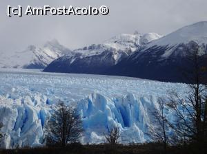 [P37] ghețarul Perito Moreno » foto by robert
 - 
<span class="allrVoted glyphicon glyphicon-heart hidden" id="av1023343"></span>
<a class="m-l-10 hidden" id="sv1023343" onclick="voting_Foto_DelVot(,1023343,1650)" role="button">șterge vot <span class="glyphicon glyphicon-remove"></span></a>
<a id="v91023343" class=" c-red"  onclick="voting_Foto_SetVot(1023343)" role="button"><span class="glyphicon glyphicon-heart-empty"></span> <b>LIKE</b> = Votează poza</a> <img class="hidden"  id="f1023343W9" src="/imagini/loader.gif" border="0" /><span class="AjErrMes hidden" id="e1023343ErM"></span>