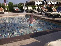 [P02] fiul meu Andrei de 2,7 luni care a fost incantat de concediu » foto by laurdan
 - 
<span class="allrVoted glyphicon glyphicon-heart hidden" id="av127955"></span>
<a class="m-l-10 hidden" id="sv127955" onclick="voting_Foto_DelVot(,127955,1683)" role="button">șterge vot <span class="glyphicon glyphicon-remove"></span></a>
<a id="v9127955" class=" c-red"  onclick="voting_Foto_SetVot(127955)" role="button"><span class="glyphicon glyphicon-heart-empty"></span> <b>LIKE</b> = Votează poza</a> <img class="hidden"  id="f127955W9" src="/imagini/loader.gif" border="0" /><span class="AjErrMes hidden" id="e127955ErM"></span>