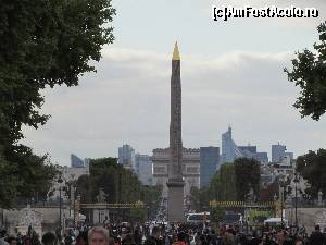 [P23] Place de la Concorde. Se vede Obeliscul (si asta contestat de multi) si in spate Arcul de Triumf.  » foto by ascomp*
 - 
<span class="allrVoted glyphicon glyphicon-heart hidden" id="av673981"></span>
<a class="m-l-10 hidden" id="sv673981" onclick="voting_Foto_DelVot(,673981,1684)" role="button">șterge vot <span class="glyphicon glyphicon-remove"></span></a>
<a id="v9673981" class=" c-red"  onclick="voting_Foto_SetVot(673981)" role="button"><span class="glyphicon glyphicon-heart-empty"></span> <b>LIKE</b> = Votează poza</a> <img class="hidden"  id="f673981W9" src="/imagini/loader.gif" border="0" /><span class="AjErrMes hidden" id="e673981ErM"></span>