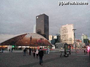 [P06] Centrul comercial La Defense, cartierul modern din Paris » foto by ascomp*
 - 
<span class="allrVoted glyphicon glyphicon-heart hidden" id="av673964"></span>
<a class="m-l-10 hidden" id="sv673964" onclick="voting_Foto_DelVot(,673964,1684)" role="button">șterge vot <span class="glyphicon glyphicon-remove"></span></a>
<a id="v9673964" class=" c-red"  onclick="voting_Foto_SetVot(673964)" role="button"><span class="glyphicon glyphicon-heart-empty"></span> <b>LIKE</b> = Votează poza</a> <img class="hidden"  id="f673964W9" src="/imagini/loader.gif" border="0" /><span class="AjErrMes hidden" id="e673964ErM"></span>