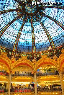 [P15] Galeriile Lafayette - cladire mai frumoasa decat multe muzee » foto by crosbyx*
 - 
<span class="allrVoted glyphicon glyphicon-heart hidden" id="av200941"></span>
<a class="m-l-10 hidden" id="sv200941" onclick="voting_Foto_DelVot(,200941,1684)" role="button">șterge vot <span class="glyphicon glyphicon-remove"></span></a>
<a id="v9200941" class=" c-red"  onclick="voting_Foto_SetVot(200941)" role="button"><span class="glyphicon glyphicon-heart-empty"></span> <b>LIKE</b> = Votează poza</a> <img class="hidden"  id="f200941W9" src="/imagini/loader.gif" border="0" /><span class="AjErrMes hidden" id="e200941ErM"></span>