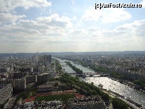 P05 [MAY-2014] Priveliste din Turnul Eiffel - Sena
