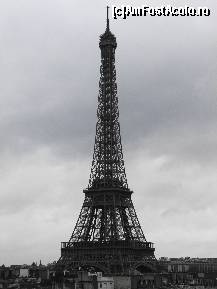 [P11] tour eiffel in alb-negru » foto by cosminp
 - 
<span class="allrVoted glyphicon glyphicon-heart hidden" id="av39461"></span>
<a class="m-l-10 hidden" id="sv39461" onclick="voting_Foto_DelVot(,39461,1684)" role="button">șterge vot <span class="glyphicon glyphicon-remove"></span></a>
<a id="v939461" class=" c-red"  onclick="voting_Foto_SetVot(39461)" role="button"><span class="glyphicon glyphicon-heart-empty"></span> <b>LIKE</b> = Votează poza</a> <img class="hidden"  id="f39461W9" src="/imagini/loader.gif" border="0" /><span class="AjErrMes hidden" id="e39461ErM"></span>