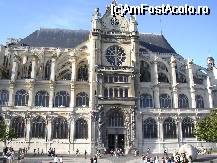 [P02] Biserica Saint-Eustache. În faţă, mai la dreapta, statuia 'L'écoute', a lui Henri Miller » foto by Costi
 - 
<span class="allrVoted glyphicon glyphicon-heart hidden" id="av32742"></span>
<a class="m-l-10 hidden" id="sv32742" onclick="voting_Foto_DelVot(,32742,1684)" role="button">șterge vot <span class="glyphicon glyphicon-remove"></span></a>
<a id="v932742" class=" c-red"  onclick="voting_Foto_SetVot(32742)" role="button"><span class="glyphicon glyphicon-heart-empty"></span> <b>LIKE</b> = Votează poza</a> <img class="hidden"  id="f32742W9" src="/imagini/loader.gif" border="0" /><span class="AjErrMes hidden" id="e32742ErM"></span>