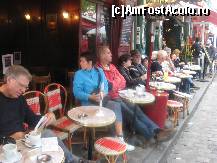 [P39] In Place du Tertre, stand la o cafea cumparata cu 1,40 euro, poti sa ramai si-o ora intreaga si sa privesti activitatea pictorilor » foto by dorgo
 - 
<span class="allrVoted glyphicon glyphicon-heart hidden" id="av161407"></span>
<a class="m-l-10 hidden" id="sv161407" onclick="voting_Foto_DelVot(,161407,1684)" role="button">șterge vot <span class="glyphicon glyphicon-remove"></span></a>
<a id="v9161407" class=" c-red"  onclick="voting_Foto_SetVot(161407)" role="button"><span class="glyphicon glyphicon-heart-empty"></span> <b>LIKE</b> = Votează poza</a> <img class="hidden"  id="f161407W9" src="/imagini/loader.gif" border="0" /><span class="AjErrMes hidden" id="e161407ErM"></span>