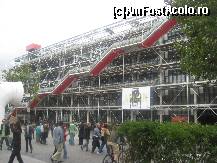 [P67] Iata si Centrul Pompidou,pe care unii francezi il considera ca fiind un vesnic santier de la care s-a uitat sa se indeparteze schelele » foto by dorgo
 - 
<span class="allrVoted glyphicon glyphicon-heart hidden" id="av161435"></span>
<a class="m-l-10 hidden" id="sv161435" onclick="voting_Foto_DelVot(,161435,1684)" role="button">șterge vot <span class="glyphicon glyphicon-remove"></span></a>
<a id="v9161435" class=" c-red"  onclick="voting_Foto_SetVot(161435)" role="button"><span class="glyphicon glyphicon-heart-empty"></span> <b>LIKE</b> = Votează poza</a> <img class="hidden"  id="f161435W9" src="/imagini/loader.gif" border="0" /><span class="AjErrMes hidden" id="e161435ErM"></span>