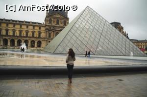 [P01] Muzeul Louvre » foto by A_Alexandra
 - 
<span class="allrVoted glyphicon glyphicon-heart hidden" id="av804855"></span>
<a class="m-l-10 hidden" id="sv804855" onclick="voting_Foto_DelVot(,804855,1684)" role="button">șterge vot <span class="glyphicon glyphicon-remove"></span></a>
<a id="v9804855" class=" c-red"  onclick="voting_Foto_SetVot(804855)" role="button"><span class="glyphicon glyphicon-heart-empty"></span> <b>LIKE</b> = Votează poza</a> <img class="hidden"  id="f804855W9" src="/imagini/loader.gif" border="0" /><span class="AjErrMes hidden" id="e804855ErM"></span>