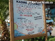 [P15] preturile de la ladyes beach - 5 lire sezlongul, 5 lire umbrela, primele 2 randuri sunt pentru 'families' restul sunt pline de turci ultra bronzati si nerasi » foto by turist2012
 - 
<span class="allrVoted glyphicon glyphicon-heart hidden" id="av327682"></span>
<a class="m-l-10 hidden" id="sv327682" onclick="voting_Foto_DelVot(,327682,1788)" role="button">șterge vot <span class="glyphicon glyphicon-remove"></span></a>
<a id="v9327682" class=" c-red"  onclick="voting_Foto_SetVot(327682)" role="button"><span class="glyphicon glyphicon-heart-empty"></span> <b>LIKE</b> = Votează poza</a> <img class="hidden"  id="f327682W9" src="/imagini/loader.gif" border="0" /><span class="AjErrMes hidden" id="e327682ErM"></span>