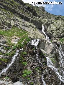 [P65] Transfăgărășan, peisaj cascada Balea » foto by dpavel
 - 
<span class="allrVoted glyphicon glyphicon-heart hidden" id="av252286"></span>
<a class="m-l-10 hidden" id="sv252286" onclick="voting_Foto_DelVot(,252286,1790)" role="button">șterge vot <span class="glyphicon glyphicon-remove"></span></a>
<a id="v9252286" class=" c-red"  onclick="voting_Foto_SetVot(252286)" role="button"><span class="glyphicon glyphicon-heart-empty"></span> <b>LIKE</b> = Votează poza</a> <img class="hidden"  id="f252286W9" src="/imagini/loader.gif" border="0" /><span class="AjErrMes hidden" id="e252286ErM"></span>