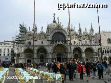 [P27] Piata si Basilica San Marco » foto by cristinadumitru*
 - 
<span class="allrVoted glyphicon glyphicon-heart hidden" id="av21703"></span>
<a class="m-l-10 hidden" id="sv21703" onclick="voting_Foto_DelVot(,21703,1793)" role="button">șterge vot <span class="glyphicon glyphicon-remove"></span></a>
<a id="v921703" class=" c-red"  onclick="voting_Foto_SetVot(21703)" role="button"><span class="glyphicon glyphicon-heart-empty"></span> <b>LIKE</b> = Votează poza</a> <img class="hidden"  id="f21703W9" src="/imagini/loader.gif" border="0" /><span class="AjErrMes hidden" id="e21703ErM"></span>