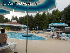 [P27] La piscină. Aici cea mică, pentru copii.  » foto by Zoazore
 - 
<span class="allrVoted glyphicon glyphicon-heart hidden" id="av980304"></span>
<a class="m-l-10 hidden" id="sv980304" onclick="voting_Foto_DelVot(,980304,1853)" role="button">șterge vot <span class="glyphicon glyphicon-remove"></span></a>
<a id="v9980304" class=" c-red"  onclick="voting_Foto_SetVot(980304)" role="button"><span class="glyphicon glyphicon-heart-empty"></span> <b>LIKE</b> = Votează poza</a> <img class="hidden"  id="f980304W9" src="/imagini/loader.gif" border="0" /><span class="AjErrMes hidden" id="e980304ErM"></span>