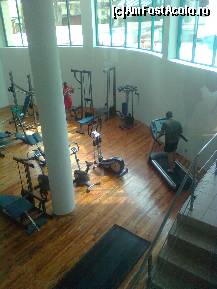 [P02] sala de gimnastica, se intra de la piscina interioara » foto by eklor
 - 
<span class="allrVoted glyphicon glyphicon-heart hidden" id="av309293"></span>
<a class="m-l-10 hidden" id="sv309293" onclick="voting_Foto_DelVot(,309293,1866)" role="button">șterge vot <span class="glyphicon glyphicon-remove"></span></a>
<a id="v9309293" class=" c-red"  onclick="voting_Foto_SetVot(309293)" role="button"><span class="glyphicon glyphicon-heart-empty"></span> <b>LIKE</b> = Votează poza</a> <img class="hidden"  id="f309293W9" src="/imagini/loader.gif" border="0" /><span class="AjErrMes hidden" id="e309293ErM"></span>
