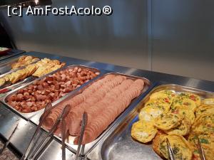 [P28] Hotelul Berlin Golden Beach, Nisipurile de Aur - micul dejun.  » foto by Floryn81
 - 
<span class="allrVoted glyphicon glyphicon-heart hidden" id="av1081417"></span>
<a class="m-l-10 hidden" id="sv1081417" onclick="voting_Foto_DelVot(,1081417,1869)" role="button">șterge vot <span class="glyphicon glyphicon-remove"></span></a>
<a id="v91081417" class=" c-red"  onclick="voting_Foto_SetVot(1081417)" role="button"><span class="glyphicon glyphicon-heart-empty"></span> <b>LIKE</b> = Votează poza</a> <img class="hidden"  id="f1081417W9" src="/imagini/loader.gif" border="0" /><span class="AjErrMes hidden" id="e1081417ErM"></span>