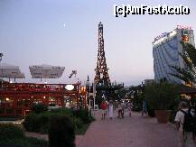 [P07] paris,paris » foto by george1863*
 - 
<span class="allrVoted glyphicon glyphicon-heart hidden" id="av283602"></span>
<a class="m-l-10 hidden" id="sv283602" onclick="voting_Foto_DelVot(,283602,1869)" role="button">șterge vot <span class="glyphicon glyphicon-remove"></span></a>
<a id="v9283602" class=" c-red"  onclick="voting_Foto_SetVot(283602)" role="button"><span class="glyphicon glyphicon-heart-empty"></span> <b>LIKE</b> = Votează poza</a> <img class="hidden"  id="f283602W9" src="/imagini/loader.gif" border="0" /><span class="AjErrMes hidden" id="e283602ErM"></span>