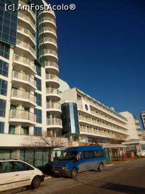 [P07] Corpul secundar de 6 etaje unde se afla cele doua restaurante... parter si etajul 1 » foto by Razvan0606
 - 
<span class="allrVoted glyphicon glyphicon-heart hidden" id="av823149"></span>
<a class="m-l-10 hidden" id="sv823149" onclick="voting_Foto_DelVot(,823149,1869)" role="button">șterge vot <span class="glyphicon glyphicon-remove"></span></a>
<a id="v9823149" class=" c-red"  onclick="voting_Foto_SetVot(823149)" role="button"><span class="glyphicon glyphicon-heart-empty"></span> <b>LIKE</b> = Votează poza</a> <img class="hidden"  id="f823149W9" src="/imagini/loader.gif" border="0" /><span class="AjErrMes hidden" id="e823149ErM"></span>