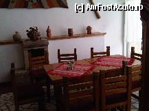 [P08] imagine din restaurantul rustic de la parterul hotelului » foto by silvia tudoran
 - 
<span class="allrVoted glyphicon glyphicon-heart hidden" id="av305511"></span>
<a class="m-l-10 hidden" id="sv305511" onclick="voting_Foto_DelVot(,305511,1970)" role="button">șterge vot <span class="glyphicon glyphicon-remove"></span></a>
<a id="v9305511" class=" c-red"  onclick="voting_Foto_SetVot(305511)" role="button"><span class="glyphicon glyphicon-heart-empty"></span> <b>LIKE</b> = Votează poza</a> <img class="hidden"  id="f305511W9" src="/imagini/loader.gif" border="0" /><span class="AjErrMes hidden" id="e305511ErM"></span>