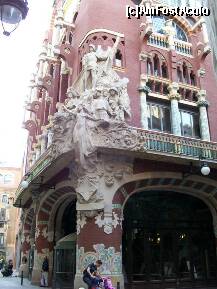 [P23] Aşa vreau şi eu o casă în Barcelona!! » foto by RobertCodescu
 - 
<span class="allrVoted glyphicon glyphicon-heart hidden" id="av149495"></span>
<a class="m-l-10 hidden" id="sv149495" onclick="voting_Foto_DelVot(,149495,1999)" role="button">șterge vot <span class="glyphicon glyphicon-remove"></span></a>
<a id="v9149495" class=" c-red"  onclick="voting_Foto_SetVot(149495)" role="button"><span class="glyphicon glyphicon-heart-empty"></span> <b>LIKE</b> = Votează poza</a> <img class="hidden"  id="f149495W9" src="/imagini/loader.gif" border="0" /><span class="AjErrMes hidden" id="e149495ErM"></span>