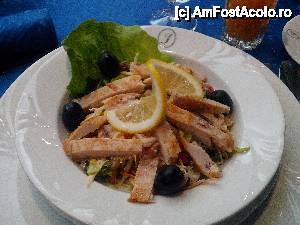 [P02] salata de cruditati cu pui » foto by woot
 - 
<span class="allrVoted glyphicon glyphicon-heart hidden" id="av402273"></span>
<a class="m-l-10 hidden" id="sv402273" onclick="voting_Foto_DelVot(,402273,2030)" role="button">șterge vot <span class="glyphicon glyphicon-remove"></span></a>
<a id="v9402273" class=" c-red"  onclick="voting_Foto_SetVot(402273)" role="button"><span class="glyphicon glyphicon-heart-empty"></span> <b>LIKE</b> = Votează poza</a> <img class="hidden"  id="f402273W9" src="/imagini/loader.gif" border="0" /><span class="AjErrMes hidden" id="e402273ErM"></span>