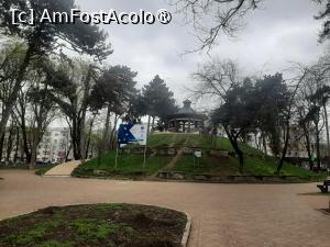 [P25] Parcul Mihai Eminescu » foto by adso
 - 
<span class="allrVoted glyphicon glyphicon-heart hidden" id="av1521831"></span>
<a class="m-l-10 hidden" id="sv1521831" onclick="voting_Foto_DelVot(,1521831,2041)" role="button">șterge vot <span class="glyphicon glyphicon-remove"></span></a>
<a id="v91521831" class=" c-red"  onclick="voting_Foto_SetVot(1521831)" role="button"><span class="glyphicon glyphicon-heart-empty"></span> <b>LIKE</b> = Votează poza</a> <img class="hidden"  id="f1521831W9" src="/imagini/loader.gif" border="0" /><span class="AjErrMes hidden" id="e1521831ErM"></span>