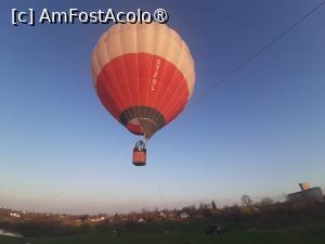 [P67] Balonul cu aer cald » foto by adso
 - 
<span class="allrVoted glyphicon glyphicon-heart hidden" id="av1521873"></span>
<a class="m-l-10 hidden" id="sv1521873" onclick="voting_Foto_DelVot(,1521873,2041)" role="button">șterge vot <span class="glyphicon glyphicon-remove"></span></a>
<a id="v91521873" class=" c-red"  onclick="voting_Foto_SetVot(1521873)" role="button"><span class="glyphicon glyphicon-heart-empty"></span> <b>LIKE</b> = Votează poza</a> <img class="hidden"  id="f1521873W9" src="/imagini/loader.gif" border="0" /><span class="AjErrMes hidden" id="e1521873ErM"></span>