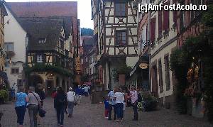 [P06] Alte case pe strada principală din orașul Riquewihr, regiunea Alsacia, Franța.  » foto by traian.leuca †
 - 
<span class="allrVoted glyphicon glyphicon-heart hidden" id="av589297"></span>
<a class="m-l-10 hidden" id="sv589297" onclick="voting_Foto_DelVot(,589297,2237)" role="button">șterge vot <span class="glyphicon glyphicon-remove"></span></a>
<a id="v9589297" class=" c-red"  onclick="voting_Foto_SetVot(589297)" role="button"><span class="glyphicon glyphicon-heart-empty"></span> <b>LIKE</b> = Votează poza</a> <img class="hidden"  id="f589297W9" src="/imagini/loader.gif" border="0" /><span class="AjErrMes hidden" id="e589297ErM"></span>