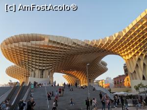 [P67] Metropol Parasol sau Setas de Sevilia – ciupercile de Sevilia. Seara.  » foto by Aurici
 - 
<span class="allrVoted glyphicon glyphicon-heart hidden" id="av1093228"></span>
<a class="m-l-10 hidden" id="sv1093228" onclick="voting_Foto_DelVot(,1093228,2251)" role="button">șterge vot <span class="glyphicon glyphicon-remove"></span></a>
<a id="v91093228" class=" c-red"  onclick="voting_Foto_SetVot(1093228)" role="button"><span class="glyphicon glyphicon-heart-empty"></span> <b>LIKE</b> = Votează poza</a> <img class="hidden"  id="f1093228W9" src="/imagini/loader.gif" border="0" /><span class="AjErrMes hidden" id="e1093228ErM"></span>