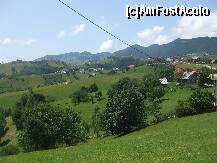 [P14] Sat Pestera » foto by Nicoleta M.
 - 
<span class="allrVoted glyphicon glyphicon-heart hidden" id="av233858"></span>
<a class="m-l-10 hidden" id="sv233858" onclick="voting_Foto_DelVot(,233858,2305)" role="button">șterge vot <span class="glyphicon glyphicon-remove"></span></a>
<a id="v9233858" class=" c-red"  onclick="voting_Foto_SetVot(233858)" role="button"><span class="glyphicon glyphicon-heart-empty"></span> <b>LIKE</b> = Votează poza</a> <img class="hidden"  id="f233858W9" src="/imagini/loader.gif" border="0" /><span class="AjErrMes hidden" id="e233858ErM"></span>