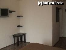 [P17] Camera in care am fost cazati » foto by Nicoleta M.
 - 
<span class="allrVoted glyphicon glyphicon-heart hidden" id="av233864"></span>
<a class="m-l-10 hidden" id="sv233864" onclick="voting_Foto_DelVot(,233864,2305)" role="button">șterge vot <span class="glyphicon glyphicon-remove"></span></a>
<a id="v9233864" class=" c-red"  onclick="voting_Foto_SetVot(233864)" role="button"><span class="glyphicon glyphicon-heart-empty"></span> <b>LIKE</b> = Votează poza</a> <img class="hidden"  id="f233864W9" src="/imagini/loader.gif" border="0" /><span class="AjErrMes hidden" id="e233864ErM"></span>