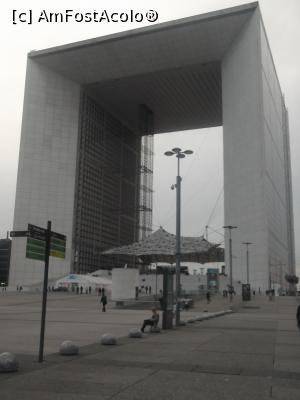 [P02] Grande Arche: uneori, edificiile prea mari devin invizibile...  » foto by diacrys*
 - 
<span class="allrVoted glyphicon glyphicon-heart hidden" id="av747510"></span>
<a class="m-l-10 hidden" id="sv747510" onclick="voting_Foto_DelVot(,747510,2333)" role="button">șterge vot <span class="glyphicon glyphicon-remove"></span></a>
<a id="v9747510" class=" c-red"  onclick="voting_Foto_SetVot(747510)" role="button"><span class="glyphicon glyphicon-heart-empty"></span> <b>LIKE</b> = Votează poza</a> <img class="hidden"  id="f747510W9" src="/imagini/loader.gif" border="0" /><span class="AjErrMes hidden" id="e747510ErM"></span>