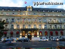 [P11] Hotelul Metropol din Geneva, stralucitor si impozant, doar unul dintre multele » foto by ileanaxperta*
 - 
<span class="allrVoted glyphicon glyphicon-heart hidden" id="av291956"></span>
<a class="m-l-10 hidden" id="sv291956" onclick="voting_Foto_DelVot(,291956,2384)" role="button">șterge vot <span class="glyphicon glyphicon-remove"></span></a>
<a id="v9291956" class=" c-red"  onclick="voting_Foto_SetVot(291956)" role="button"><span class="glyphicon glyphicon-heart-empty"></span> <b>LIKE</b> = Votează poza</a> <img class="hidden"  id="f291956W9" src="/imagini/loader.gif" border="0" /><span class="AjErrMes hidden" id="e291956ErM"></span>