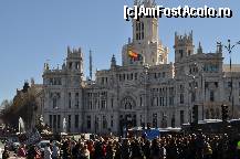 [P03] plaza cibeles:palatul de telecomunicatii » foto by ailynuka
 - 
<span class="allrVoted glyphicon glyphicon-heart hidden" id="av303693"></span>
<a class="m-l-10 hidden" id="sv303693" onclick="voting_Foto_DelVot(,303693,2442)" role="button">șterge vot <span class="glyphicon glyphicon-remove"></span></a>
<a id="v9303693" class=" c-red"  onclick="voting_Foto_SetVot(303693)" role="button"><span class="glyphicon glyphicon-heart-empty"></span> <b>LIKE</b> = Votează poza</a> <img class="hidden"  id="f303693W9" src="/imagini/loader.gif" border="0" /><span class="AjErrMes hidden" id="e303693ErM"></span>