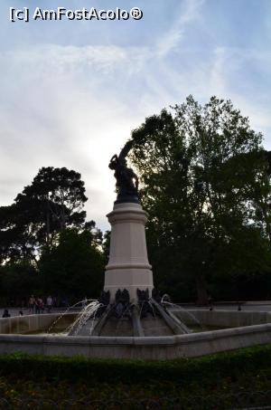 [P57] La pas prin Madrid - Parque del Retiro; statuia „del Ángel Caido” » foto by Dragoș_MD
 - 
<span class="allrVoted glyphicon glyphicon-heart hidden" id="av810145"></span>
<a class="m-l-10 hidden" id="sv810145" onclick="voting_Foto_DelVot(,810145,2442)" role="button">șterge vot <span class="glyphicon glyphicon-remove"></span></a>
<a id="v9810145" class=" c-red"  onclick="voting_Foto_SetVot(810145)" role="button"><span class="glyphicon glyphicon-heart-empty"></span> <b>LIKE</b> = Votează poza</a> <img class="hidden"  id="f810145W9" src="/imagini/loader.gif" border="0" /><span class="AjErrMes hidden" id="e810145ErM"></span>