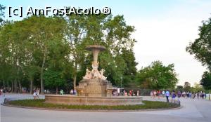 [P65] La pas prin Madrid - Parque del Retiro; Fuente de los Galápagos » foto by Dragoș_MD
 - 
<span class="allrVoted glyphicon glyphicon-heart hidden" id="av810153"></span>
<a class="m-l-10 hidden" id="sv810153" onclick="voting_Foto_DelVot(,810153,2442)" role="button">șterge vot <span class="glyphicon glyphicon-remove"></span></a>
<a id="v9810153" class=" c-red"  onclick="voting_Foto_SetVot(810153)" role="button"><span class="glyphicon glyphicon-heart-empty"></span> <b>LIKE</b> = Votează poza</a> <img class="hidden"  id="f810153W9" src="/imagini/loader.gif" border="0" /><span class="AjErrMes hidden" id="e810153ErM"></span>