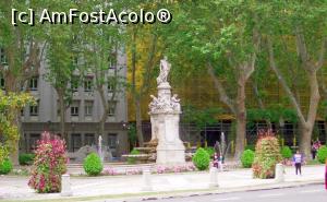 [P76] La pas prin Madrid - Paseo del Prado, scuarul din mijlocul bulevardului. Fuente de Apolo » foto by Dragoș_MD
 - 
<span class="allrVoted glyphicon glyphicon-heart hidden" id="av810164"></span>
<a class="m-l-10 hidden" id="sv810164" onclick="voting_Foto_DelVot(,810164,2442)" role="button">șterge vot <span class="glyphicon glyphicon-remove"></span></a>
<a id="v9810164" class=" c-red"  onclick="voting_Foto_SetVot(810164)" role="button"><span class="glyphicon glyphicon-heart-empty"></span> <b>LIKE</b> = Votează poza</a> <img class="hidden"  id="f810164W9" src="/imagini/loader.gif" border="0" /><span class="AjErrMes hidden" id="e810164ErM"></span>