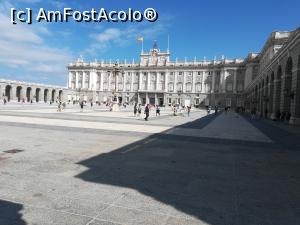 [P27] Palacio Real » foto by Mika
 - 
<span class="allrVoted glyphicon glyphicon-heart hidden" id="av1206877"></span>
<a class="m-l-10 hidden" id="sv1206877" onclick="voting_Foto_DelVot(,1206877,2442)" role="button">șterge vot <span class="glyphicon glyphicon-remove"></span></a>
<a id="v91206877" class=" c-red"  onclick="voting_Foto_SetVot(1206877)" role="button"><span class="glyphicon glyphicon-heart-empty"></span> <b>LIKE</b> = Votează poza</a> <img class="hidden"  id="f1206877W9" src="/imagini/loader.gif" border="0" /><span class="AjErrMes hidden" id="e1206877ErM"></span>