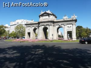 [P57] <strong>Puerta de Alcala</strong> » foto by Mika
 - 
<span class="allrVoted glyphicon glyphicon-heart hidden" id="av1206907"></span>
<a class="m-l-10 hidden" id="sv1206907" onclick="voting_Foto_DelVot(,1206907,2442)" role="button">șterge vot <span class="glyphicon glyphicon-remove"></span></a>
<a id="v91206907" class=" c-red"  onclick="voting_Foto_SetVot(1206907)" role="button"><span class="glyphicon glyphicon-heart-empty"></span> <b>LIKE</b> = Votează poza</a> <img class="hidden"  id="f1206907W9" src="/imagini/loader.gif" border="0" /><span class="AjErrMes hidden" id="e1206907ErM"></span>