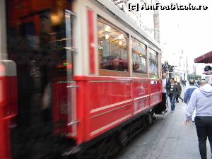 [P12] Tramvaiul de epoca dintre P-ta Taksim si Karakoy.  » foto by GYL*
 - 
<span class="allrVoted glyphicon glyphicon-heart hidden" id="av589439"></span>
<a class="m-l-10 hidden" id="sv589439" onclick="voting_Foto_DelVot(,589439,2468)" role="button">șterge vot <span class="glyphicon glyphicon-remove"></span></a>
<a id="v9589439" class=" c-red"  onclick="voting_Foto_SetVot(589439)" role="button"><span class="glyphicon glyphicon-heart-empty"></span> <b>LIKE</b> = Votează poza</a> <img class="hidden"  id="f589439W9" src="/imagini/loader.gif" border="0" /><span class="AjErrMes hidden" id="e589439ErM"></span>