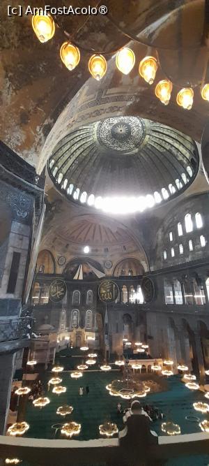 [P17] Hagia Sofia » foto by vladix18
 - 
<span class="allrVoted glyphicon glyphicon-heart hidden" id="av1454416"></span>
<a class="m-l-10 hidden" id="sv1454416" onclick="voting_Foto_DelVot(,1454416,2468)" role="button">șterge vot <span class="glyphicon glyphicon-remove"></span></a>
<a id="v91454416" class=" c-red"  onclick="voting_Foto_SetVot(1454416)" role="button"><span class="glyphicon glyphicon-heart-empty"></span> <b>LIKE</b> = Votează poza</a> <img class="hidden"  id="f1454416W9" src="/imagini/loader.gif" border="0" /><span class="AjErrMes hidden" id="e1454416ErM"></span>