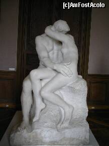 [P06] Le Baiser (Sărutul). Lucrare în marmură din 1888-1889 » foto by Costi
 - 
<span class="allrVoted glyphicon glyphicon-heart hidden" id="av162313"></span>
<a class="m-l-10 hidden" id="sv162313" onclick="voting_Foto_DelVot(,162313,2491)" role="button">șterge vot <span class="glyphicon glyphicon-remove"></span></a>
<a id="v9162313" class=" c-red"  onclick="voting_Foto_SetVot(162313)" role="button"><span class="glyphicon glyphicon-heart-empty"></span> <b>LIKE</b> = Votează poza</a> <img class="hidden"  id="f162313W9" src="/imagini/loader.gif" border="0" /><span class="AjErrMes hidden" id="e162313ErM"></span>