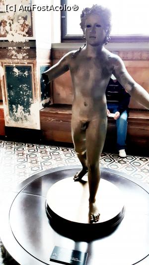 [P18] Statuie romană din bronz - băiat nud, probabil ”chelner” la un banchet » foto by Carmen Ion
 - 
<span class="allrVoted glyphicon glyphicon-heart hidden" id="av1283843"></span>
<a class="m-l-10 hidden" id="sv1283843" onclick="voting_Foto_DelVot(,1283843,2504)" role="button">șterge vot <span class="glyphicon glyphicon-remove"></span></a>
<a id="v91283843" class=" c-red"  onclick="voting_Foto_SetVot(1283843)" role="button"><span class="glyphicon glyphicon-heart-empty"></span> <b>LIKE</b> = Votează poza</a> <img class="hidden"  id="f1283843W9" src="/imagini/loader.gif" border="0" /><span class="AjErrMes hidden" id="e1283843ErM"></span>