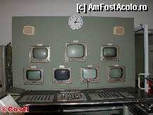 [P41] Masa de control a regiei de imagine într-un studio TV din anii '50 » foto by Costi
 - 
<span class="allrVoted glyphicon glyphicon-heart hidden" id="av288715"></span>
<a class="m-l-10 hidden" id="sv288715" onclick="voting_Foto_DelVot(,288715,2504)" role="button">șterge vot <span class="glyphicon glyphicon-remove"></span></a>
<a id="v9288715" class=" c-red"  onclick="voting_Foto_SetVot(288715)" role="button"><span class="glyphicon glyphicon-heart-empty"></span> <b>LIKE</b> = Votează poza</a> <img class="hidden"  id="f288715W9" src="/imagini/loader.gif" border="0" /><span class="AjErrMes hidden" id="e288715ErM"></span>