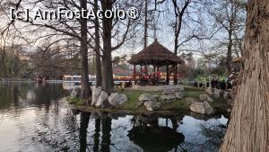 [P46] Târgul de Paște din Craiova 2025 » foto by vlado2
 - 
<span class="allrVoted glyphicon glyphicon-heart hidden" id="av1519719"></span>
<a class="m-l-10 hidden" id="sv1519719" onclick="voting_Foto_DelVot(,1519719,2510)" role="button">șterge vot <span class="glyphicon glyphicon-remove"></span></a>
<a id="v91519719" class=" c-red"  onclick="voting_Foto_SetVot(1519719)" role="button"><span class="glyphicon glyphicon-heart-empty"></span> <b>LIKE</b> = Votează poza</a> <img class="hidden"  id="f1519719W9" src="/imagini/loader.gif" border="0" /><span class="AjErrMes hidden" id="e1519719ErM"></span>