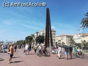 [P29] Promenade des Anglais și Neuf Lignes Obliques » foto by Mika
 - 
<span class="allrVoted glyphicon glyphicon-heart hidden" id="av1068001"></span>
<a class="m-l-10 hidden" id="sv1068001" onclick="voting_Foto_DelVot(,1068001,2571)" role="button">șterge vot <span class="glyphicon glyphicon-remove"></span></a>
<a id="v91068001" class=" c-red"  onclick="voting_Foto_SetVot(1068001)" role="button"><span class="glyphicon glyphicon-heart-empty"></span> <b>LIKE</b> = Votează poza</a> <img class="hidden"  id="f1068001W9" src="/imagini/loader.gif" border="0" /><span class="AjErrMes hidden" id="e1068001ErM"></span>