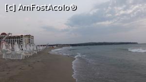 [P02] la rasarit, plaja cu sezlonguri a hotelului » foto by hcm
 - 
<span class="allrVoted glyphicon glyphicon-heart hidden" id="av773120"></span>
<a class="m-l-10 hidden" id="sv773120" onclick="voting_Foto_DelVot(,773120,2646)" role="button">șterge vot <span class="glyphicon glyphicon-remove"></span></a>
<a id="v9773120" class=" c-red"  onclick="voting_Foto_SetVot(773120)" role="button"><span class="glyphicon glyphicon-heart-empty"></span> <b>LIKE</b> = Votează poza</a> <img class="hidden"  id="f773120W9" src="/imagini/loader.gif" border="0" /><span class="AjErrMes hidden" id="e773120ErM"></span>