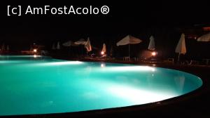 [P04] vedere nocturna cu piscina hotelului » foto by hcm
 - 
<span class="allrVoted glyphicon glyphicon-heart hidden" id="av773122"></span>
<a class="m-l-10 hidden" id="sv773122" onclick="voting_Foto_DelVot(,773122,2646)" role="button">șterge vot <span class="glyphicon glyphicon-remove"></span></a>
<a id="v9773122" class=" c-red"  onclick="voting_Foto_SetVot(773122)" role="button"><span class="glyphicon glyphicon-heart-empty"></span> <b>LIKE</b> = Votează poza</a> <img class="hidden"  id="f773122W9" src="/imagini/loader.gif" border="0" /><span class="AjErrMes hidden" id="e773122ErM"></span>
