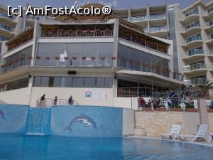 [P06] Sus erau geamurile de la piscina interioara, deasupra acesteia, restaurantul » foto by marius gaudi*
 - 
<span class="allrVoted glyphicon glyphicon-heart hidden" id="av850117"></span>
<a class="m-l-10 hidden" id="sv850117" onclick="voting_Foto_DelVot(,850117,2682)" role="button">șterge vot <span class="glyphicon glyphicon-remove"></span></a>
<a id="v9850117" class=" c-red"  onclick="voting_Foto_SetVot(850117)" role="button"><span class="glyphicon glyphicon-heart-empty"></span> <b>LIKE</b> = Votează poza</a> <img class="hidden"  id="f850117W9" src="/imagini/loader.gif" border="0" /><span class="AjErrMes hidden" id="e850117ErM"></span>