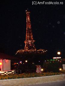 [P09] Turnul Eiffel de pe faleza. » foto by ninaa
 - 
<span class="allrVoted glyphicon glyphicon-heart hidden" id="av93580"></span>
<a class="m-l-10 hidden" id="sv93580" onclick="voting_Foto_DelVot(,93580,2770)" role="button">șterge vot <span class="glyphicon glyphicon-remove"></span></a>
<a id="v993580" class=" c-red"  onclick="voting_Foto_SetVot(93580)" role="button"><span class="glyphicon glyphicon-heart-empty"></span> <b>LIKE</b> = Votează poza</a> <img class="hidden"  id="f93580W9" src="/imagini/loader.gif" border="0" /><span class="AjErrMes hidden" id="e93580ErM"></span>