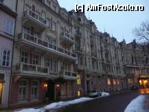 [P10] Karlovy Vary iarna are un aer cosmopolit » foto by Traveller
 - 
<span class="allrVoted glyphicon glyphicon-heart hidden" id="av60863"></span>
<a class="m-l-10 hidden" id="sv60863" onclick="voting_Foto_DelVot(,60863,2782)" role="button">șterge vot <span class="glyphicon glyphicon-remove"></span></a>
<a id="v960863" class=" c-red"  onclick="voting_Foto_SetVot(60863)" role="button"><span class="glyphicon glyphicon-heart-empty"></span> <b>LIKE</b> = Votează poza</a> <img class="hidden"  id="f60863W9" src="/imagini/loader.gif" border="0" /><span class="AjErrMes hidden" id="e60863ErM"></span>