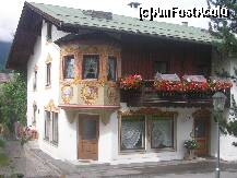 [P19] Casa de poveste din Oberrammergau » foto by doina_c24
 - 
<span class="allrVoted glyphicon glyphicon-heart hidden" id="av208983"></span>
<a class="m-l-10 hidden" id="sv208983" onclick="voting_Foto_DelVot(,208983,2854)" role="button">șterge vot <span class="glyphicon glyphicon-remove"></span></a>
<a id="v9208983" class=" c-red"  onclick="voting_Foto_SetVot(208983)" role="button"><span class="glyphicon glyphicon-heart-empty"></span> <b>LIKE</b> = Votează poza</a> <img class="hidden"  id="f208983W9" src="/imagini/loader.gif" border="0" /><span class="AjErrMes hidden" id="e208983ErM"></span>